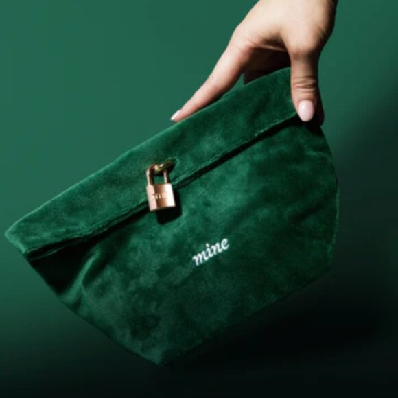 RMS Beauty Limited Edition Artist Pouch | Green - Picture 2 of 16